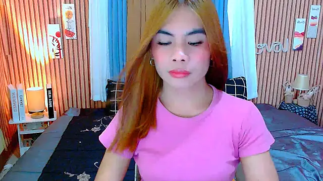 Snapshot of mikhaylahanderson chatting on November 2025 07:40:01 AM mikhaylahanderson online show from November 2025 07:40:01 AM