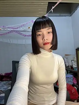 Snapshot of andymi1 chatting on May 2026 08:00:01 AM andymi1 online show from May 2026 08:00:01 AM