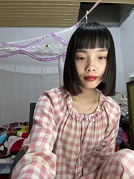 Snapshot of andymi1 chatting on May 2026 02:19:01 AM andymi1 online show from May 2026 02:19:01 AM