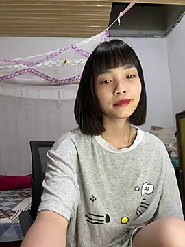 Snapshot of andymi1 chatting on May 2026 01:07:02 PM andymi1 online show from May 2026 01:07:02 PM