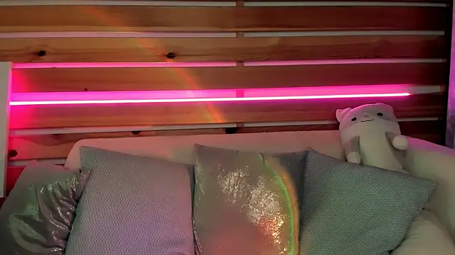 Snapshot of Lori_Williams chatting on October 2025 01:06:02 AM Lori Williams online show from October 2025 01:06:02 AM