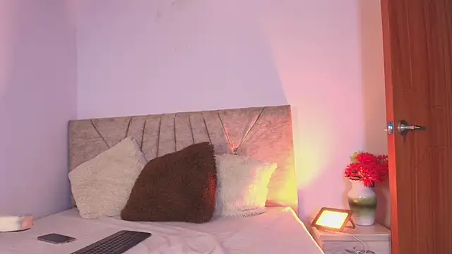 sweet artemiis online show from February 2026 10:41:02 PM