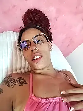 Snapshot of Pamelamiler__ chatting on November 2025 11:47:02 PM Pamelamiler online show from November 2025 11:47:02 PM