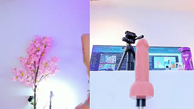 maily zanss online show from January 2026 07:37:02 PM