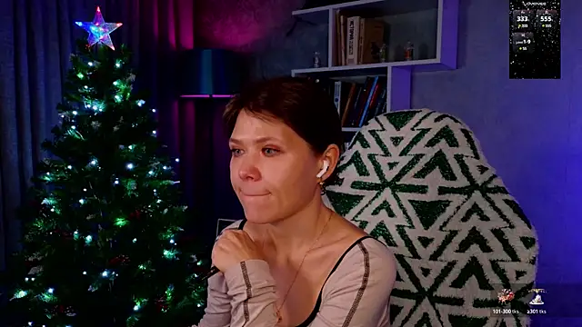 Snapshot of MyLittleGali chatting on December 2024 08:48:01 AM MyLittleGali online show from December 2024 08:48:01 AM