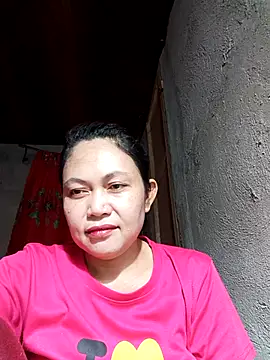 Everleigh mom online show from December 2025 10:32:01 AM