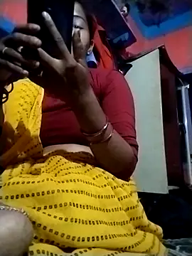 Snapshot of Hot_yasha chatting on September 2025 11:28:01 PM Hot yasha online show from September 2025 11:28:01 PM