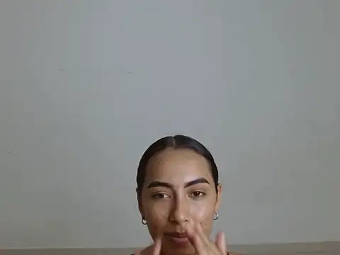 KatyCoupleHot online show from November 2025 03:45:02 PM