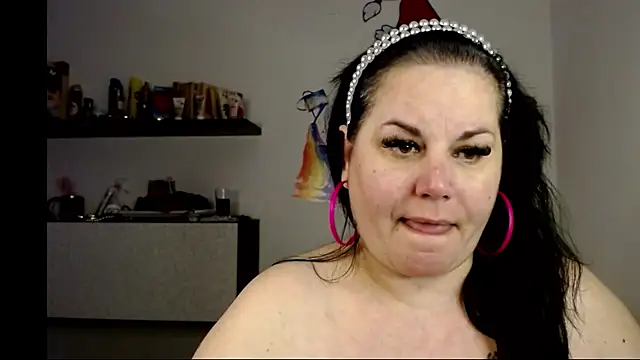 andreea2011 online show from December 2025 07:20:02 PM