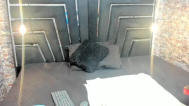 Snapshot of ALYANNA_HOT_ chatting on November 2025 12:49:01 PM ALYANNA HOT online show from November 2025 12:49:01 PM