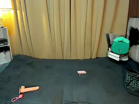 maegan fox online show from February 2026 06:13:01 PM