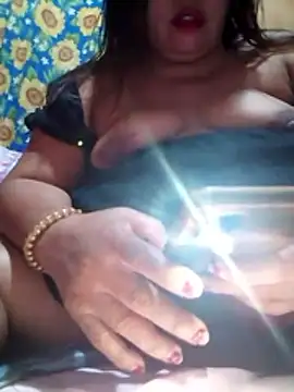 Huge mama69 online show from February 2026 03:04:01 AM