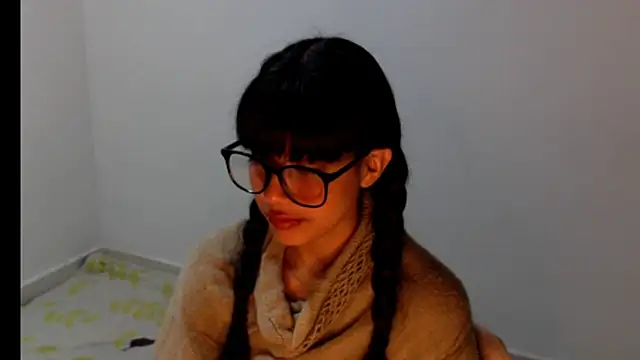 meganmiauu online show from June 2026 10:48:02 AM