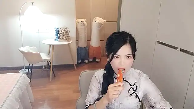 XiaoAnQi online show from September 2025 01:35:01 PM