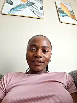 Snapshot of Unique05 chatting on November 2025 06:45:02 AM Unique05 online show from November 2025 06:45:02 AM