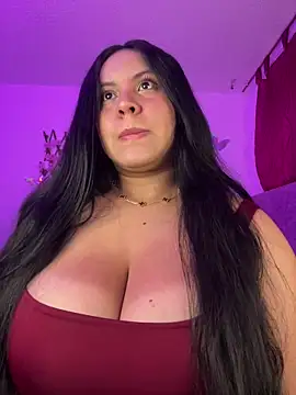 Dominic Schmit01 online show from November 2025 07:18:02 AM