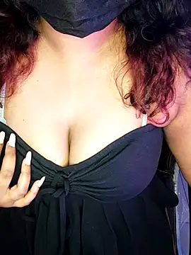 darling devil online show from November 2025 05:23:01 PM