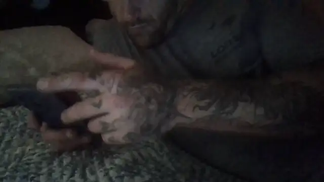 Luv2SuckBWC92 online show from May 2026 10:11:01 AM
