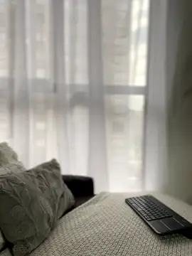 Sofi Leal online show from February 2026 12:11:01 PM