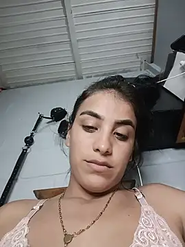Snapshot of Bigtiti01 chatting on May 2026 06:27:01 PM Bigtiti01 online show from May 2026 06:27:01 PM