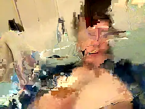 Snapshot of Hungboxer69 chatting on October 2025 12:36:02 PM Hungboxer69 online show from October 2025 12:36:02 PM