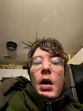 Snapshot of Hungboxer69 chatting on November 2025 12:20:02 AM Hungboxer69 online show from November 2025 12:20:02 AM