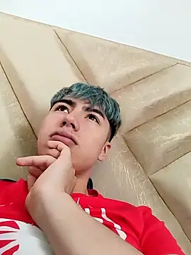 AlexanderCollman online show from October 2025 04:05:01 PM