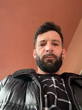 Michel huge online show from December 2025 05:57:02 AM