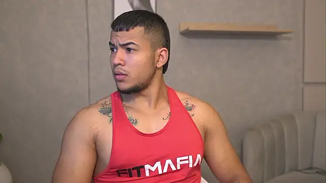 Snapshot of Thiago_Valente chatting on February 2026 01:18:02 PM Thiago Valente online show from February 2026 01:18:02 PM