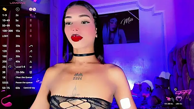 LADY-HOT-SEXY- online show from June 2026 09:27:02 PM