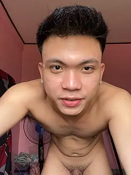 Snapshot of JerichoGutierez chatting on October 2025 06:25:01 AM JerichoGutierez online show from October 2025 06:25:01 AM