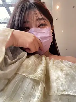 Snapshot of xiao-mo520 chatting on June 2026 10:18:02 AM xiao-mo520 online show from June 2026 10:18:02 AM