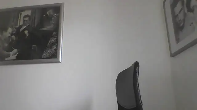 Snapshot of FROCETTO93 chatting on October 2025 12:27:01 PM FROCETTO93 online show from October 2025 12:27:01 PM