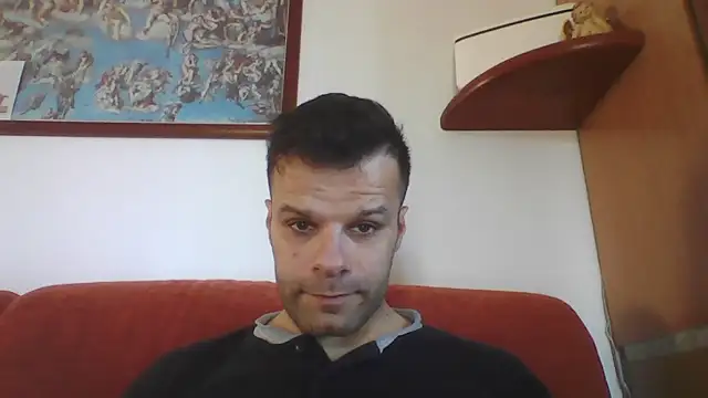 Snapshot of FROCETTO93 chatting on November 2025 08:14:01 AM FROCETTO93 online show from November 2025 08:14:01 AM