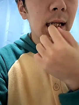 Snapshot of suzaku1229 chatting on November 2025 01:44:01 PM suzaku1229 online show from November 2025 01:44:01 PM