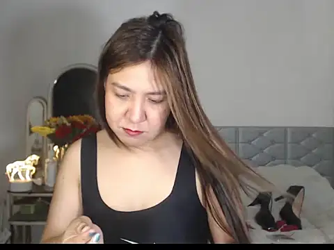 Snapshot of stellahugeX chatting on November 2025 04:29:02 PM stellahugeX online show from November 2025 04:29:02 PM