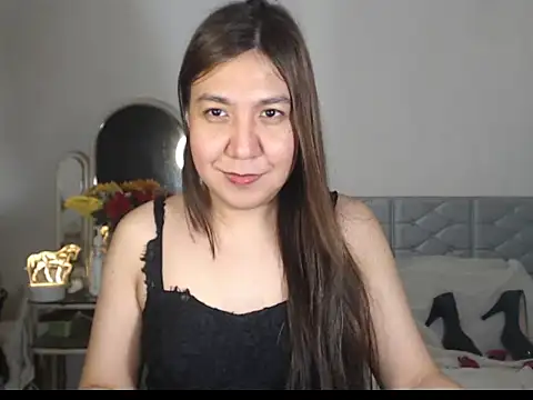 Snapshot of stellahugeX chatting on November 2025 03:56:01 AM stellahugeX online show from November 2025 03:56:01 AM