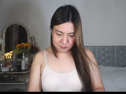 stellahugeX online show from January 2026 04:56:02 PM