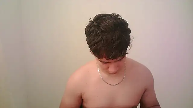 Snapshot of zeus_181 chatting on April 2026 02:21:01 PM zeus 181 online show from April 2026 02:21:01 PM