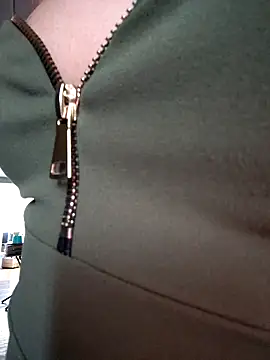 katieforest online show from February 2025 02:10:02 AM