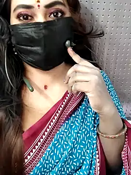 Snapshot of Cutie_nila26 chatting on October 2025 06:24:01 AM Cutie nila26 online show from October 2025 06:24:01 AM