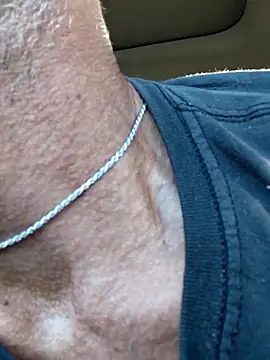 Hungwell1515 online show from October 2025 12:47:01 PM