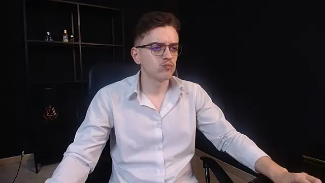 FelixStarkk online show from May 2026 04:19:02 AM