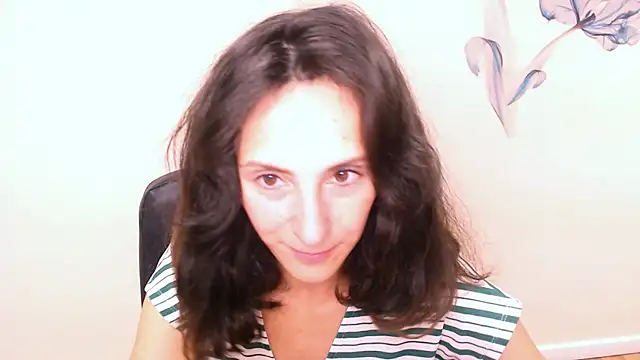 Snapshot of AlissaJersi chatting on September 2025 08:16:01 AM AlissaJersi online show from September 2025 08:16:01 AM