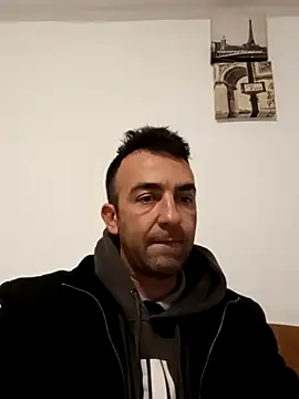 Snapshot of PopaOctavian chatting on October 2025 08:06:02 PM PopaOctavian online show from October 2025 08:06:02 PM