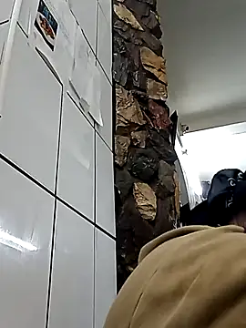 Snapshot of PopaOctavian chatting on October 2025 03:33:02 PM PopaOctavian online show from October 2025 03:33:02 PM