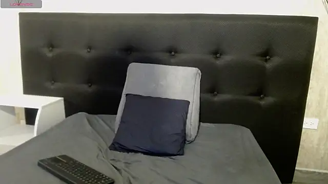 katalina07 1 online show from December 2025 07:53:02 PM