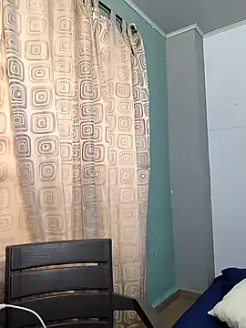 Snapshot of saenz_eymi chatting on May 2026 04:13:02 PM saenz eymi online show from May 2026 04:13:02 PM