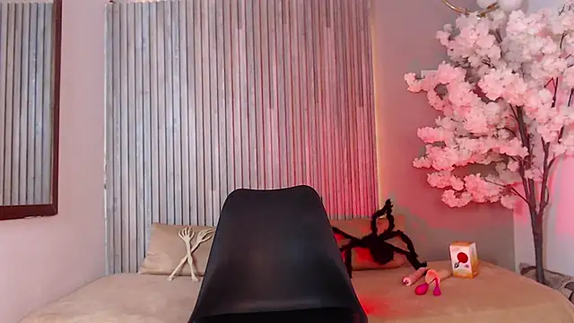  Xamarha  online show from October 2025 12:22:01 AM