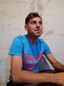 Alex-andru88 online show from October 2025 02:06:01 PM